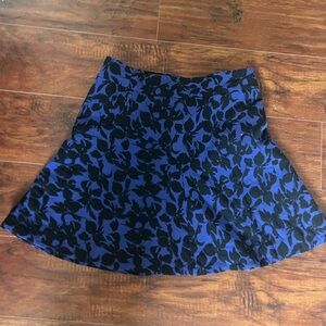 Express mini blue and black design skirt